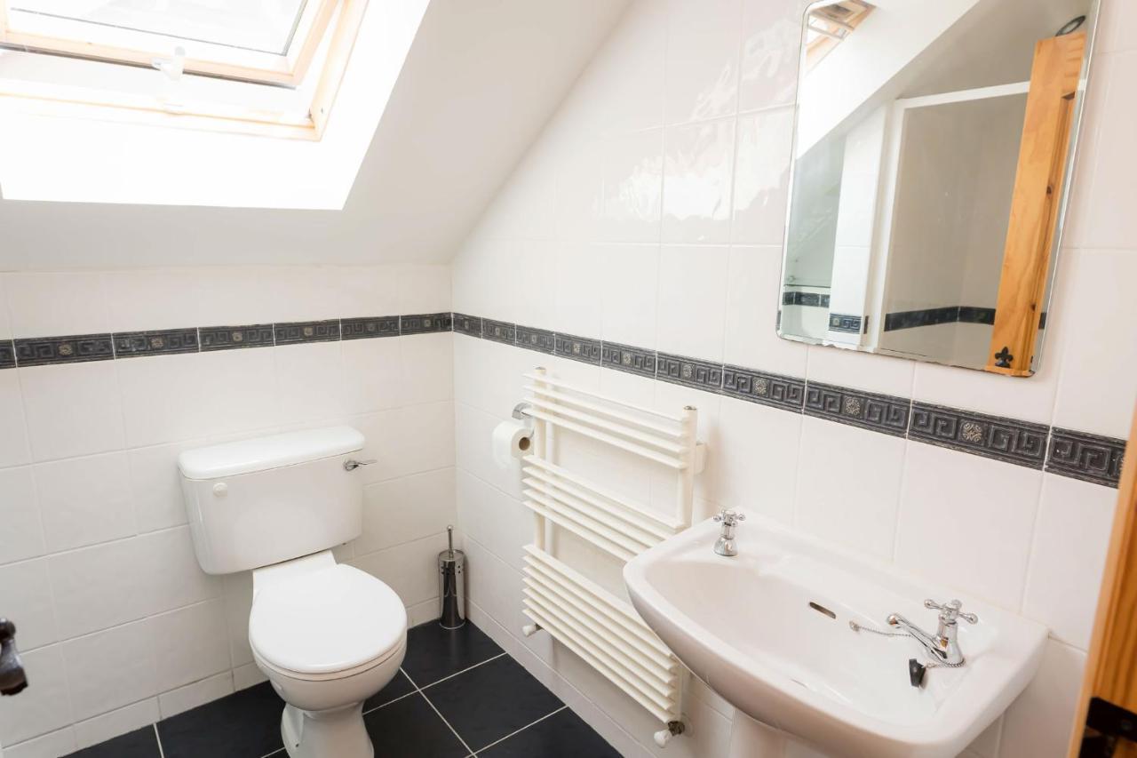 Kilkee Townhouse By Trident Holiday Homes Exterior photo